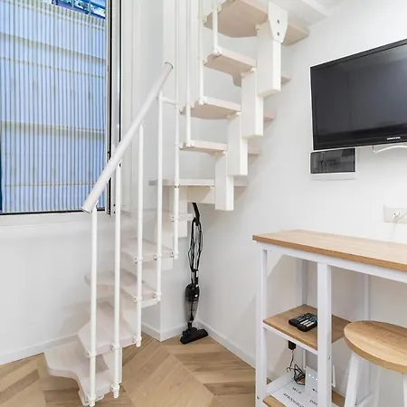 Apartment Renovated Flat Close To Central Station - Caretto *